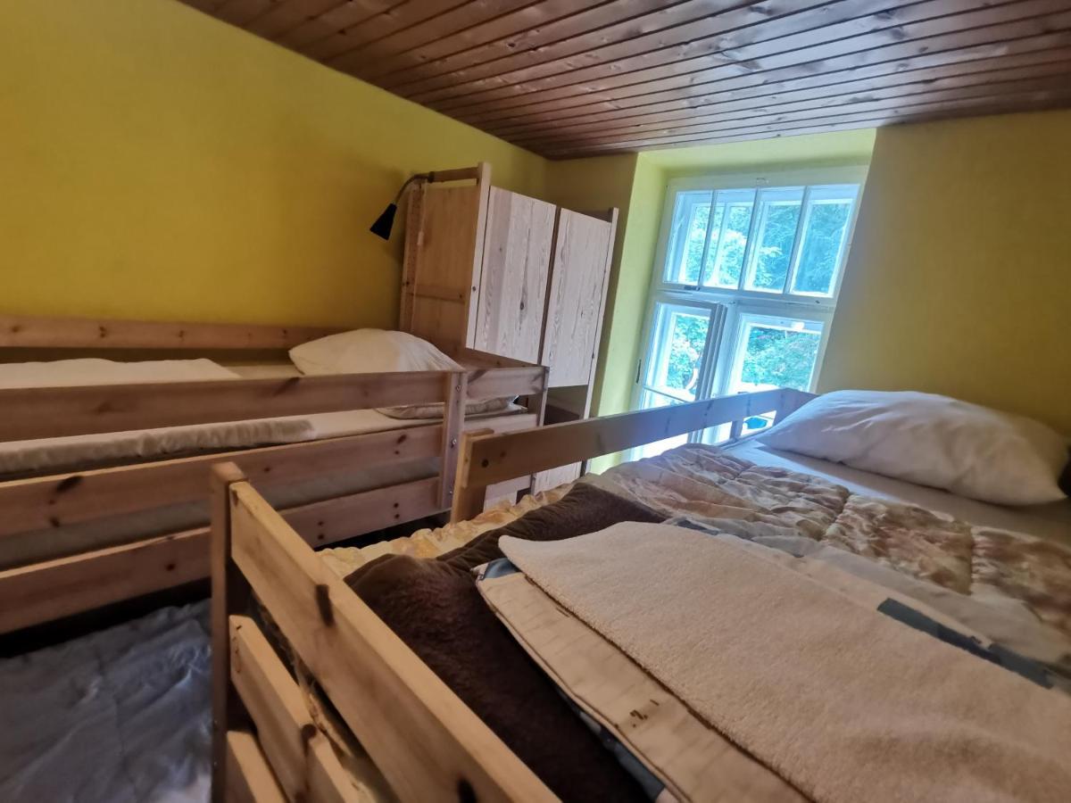 Hostel Pod Voglom Бохинь Экстерьер фото