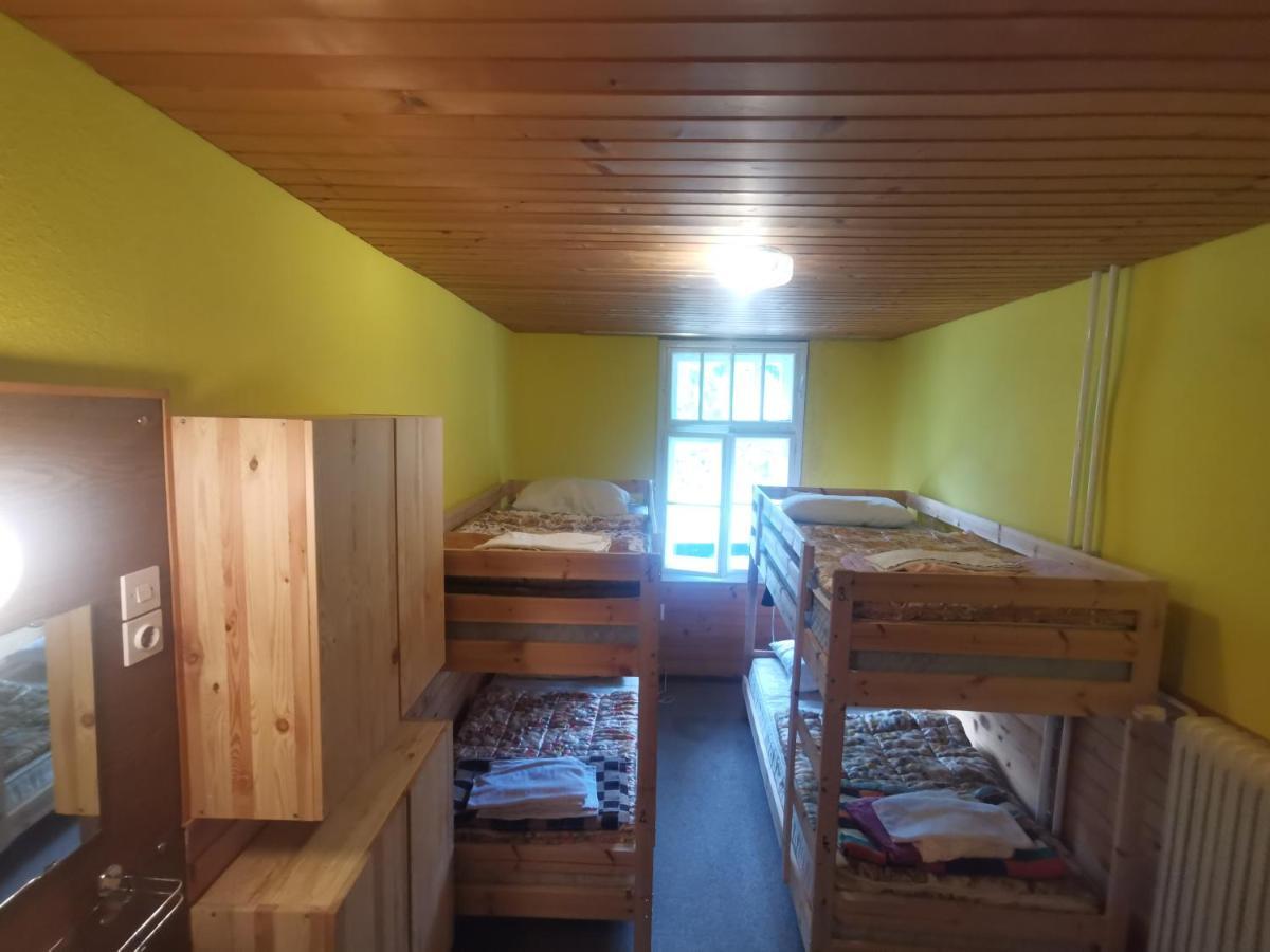 Hostel Pod Voglom Бохинь Экстерьер фото