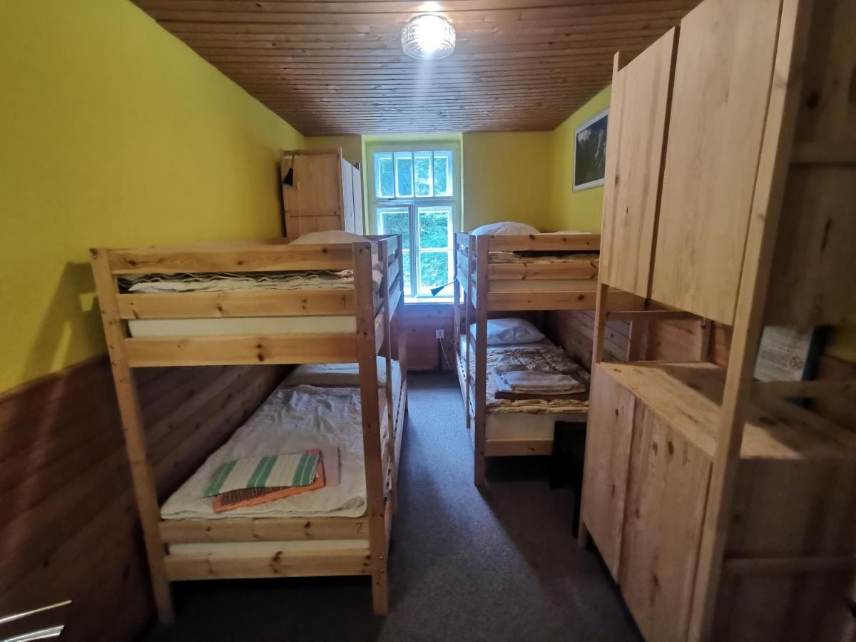 Hostel Pod Voglom Бохинь Экстерьер фото