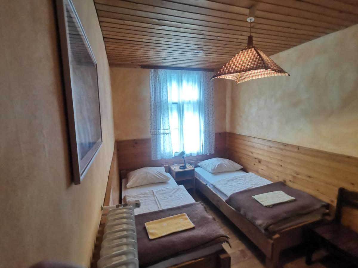 Hostel Pod Voglom Бохинь Номер фото